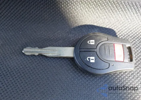 2015 Nissan Rogue Select S z USA, uszkodzony, nr VIN JN8AS5MT5FW658617